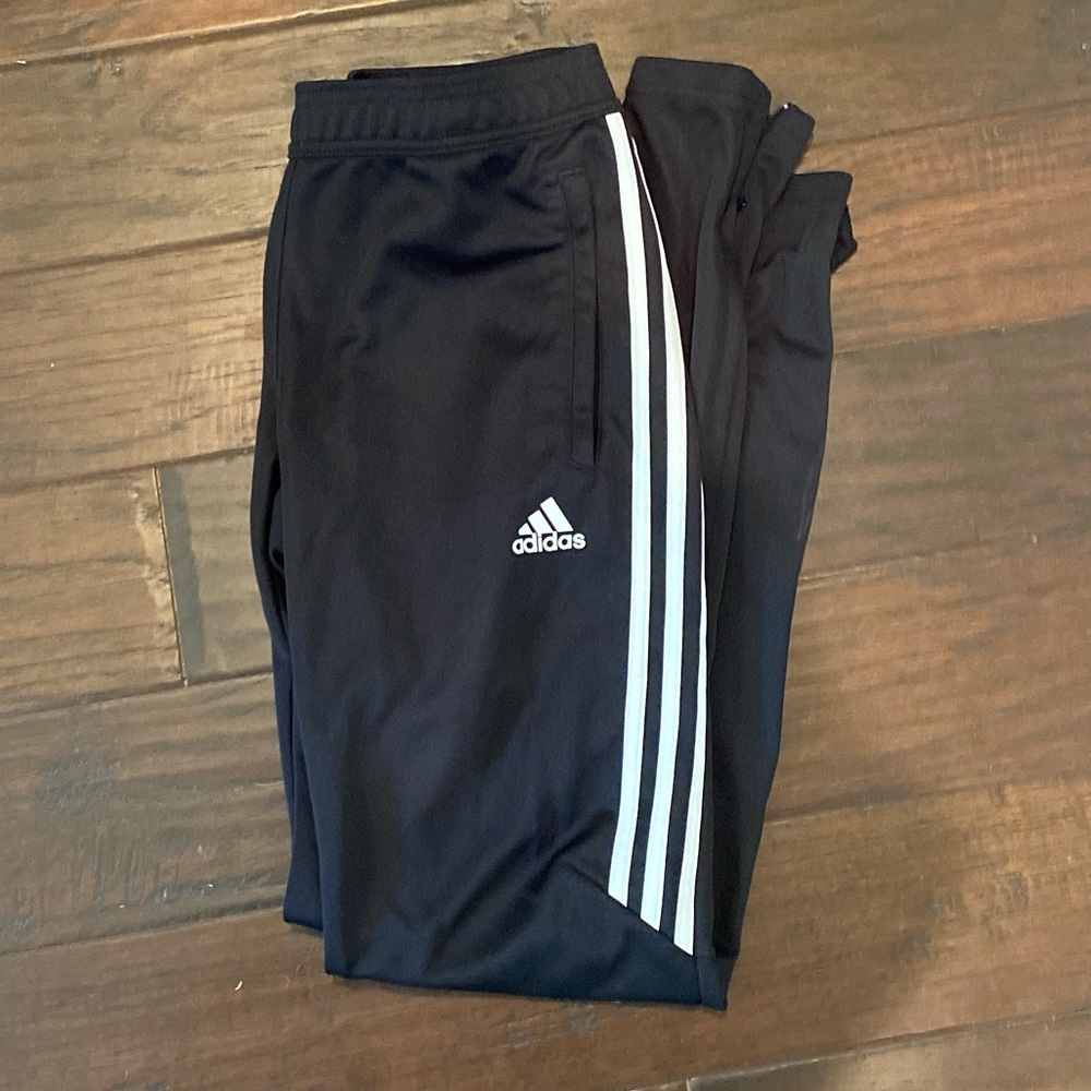 Adidas joggers